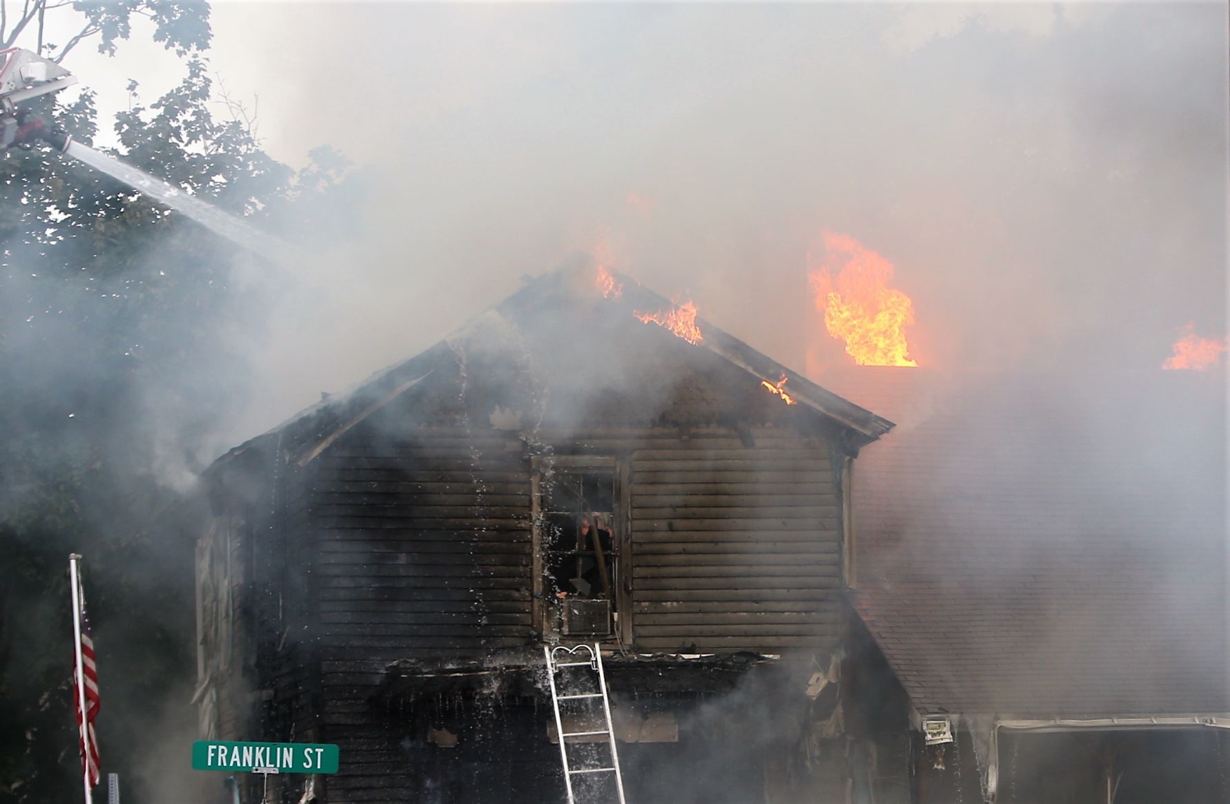 Buffalo fire 2